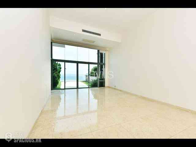 Stanley - Three Bays 02