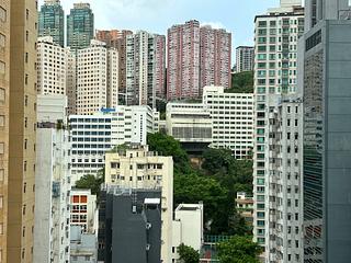 Causeway Bay - Lee King Mansion 03