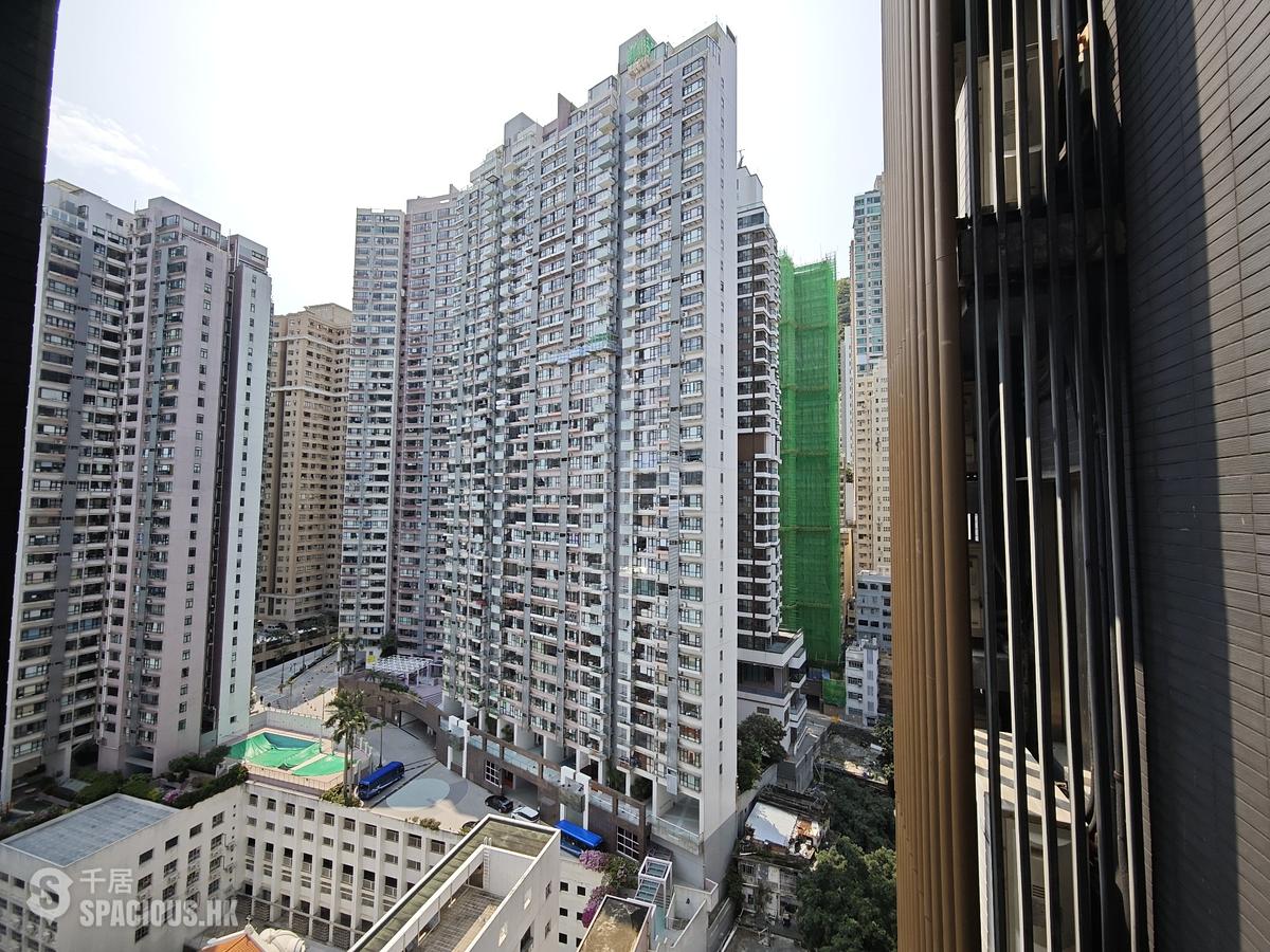 Mid Levels Central - The Grand Panorama 01