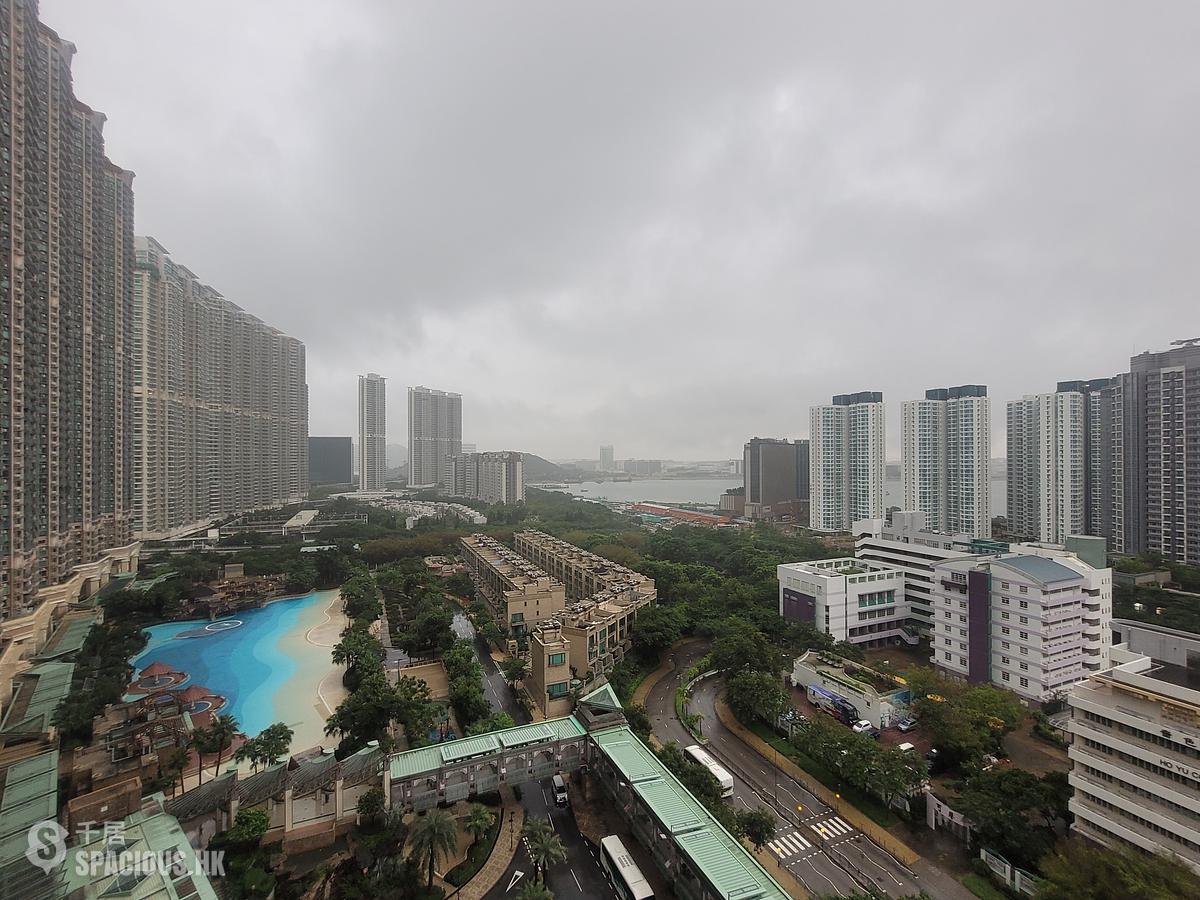 Tung Chung - Caribbean Coast 01