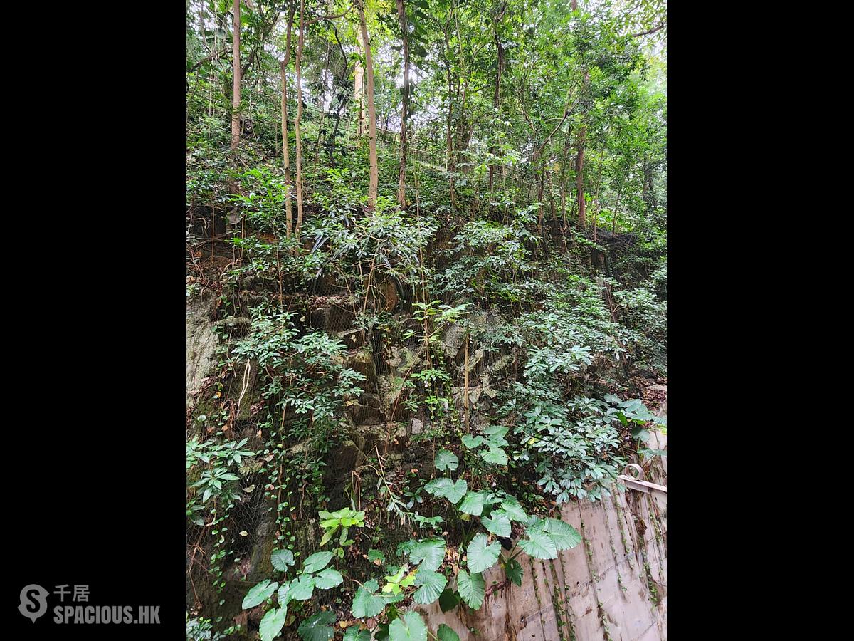 Quarry Bay - Tai Lung House 01