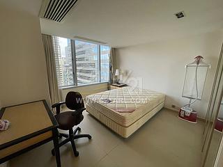 Wan Chai - Convention Plaza Apartments 09