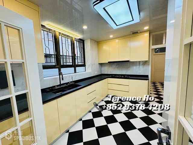 Kowloon Tong - 5A, Selkirk Road 14