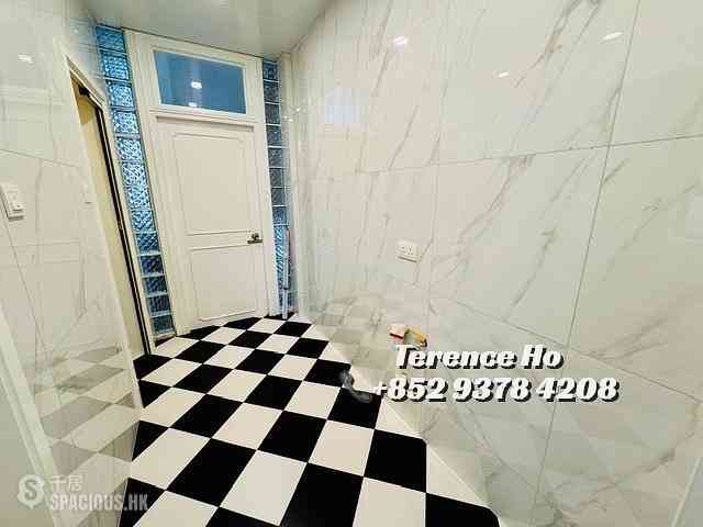 Kowloon Tong - 5A, Selkirk Road 18