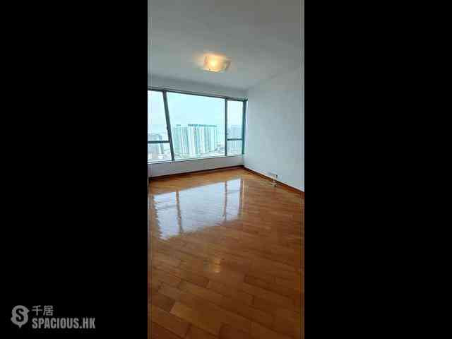 Tung Chung - Coastal Skyline Phase 1 Block 2 03