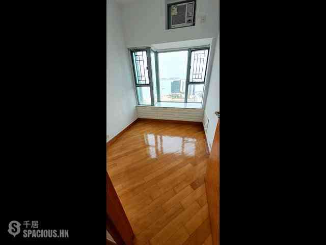 Tung Chung - Coastal Skyline Phase 1 Block 2 06