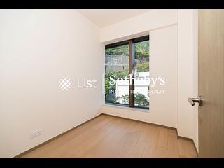 Shau Kei Wan - Island Garden 08