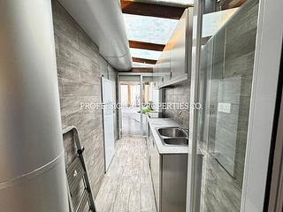 Mid Levels Central - Shelley Court 05