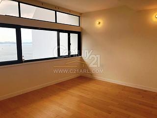 Chung Hom Kok - Coral Villas 10