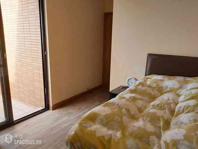 Pok Fu Lam - Chi Fu Fa Yuen Phase 2 Fu Wah Yuen (Block H10) 07