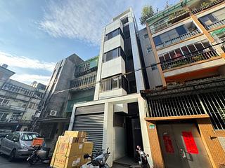 Xinyi - X-X Alley 61, Lane 200, Yongji Road, Xinyi, Taipei 17