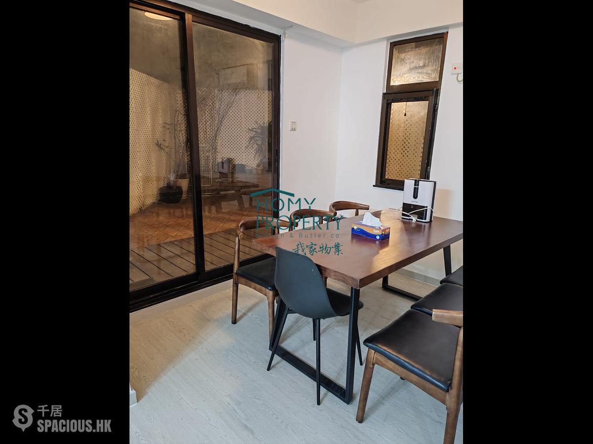 Mid Levels Central - On Fung Building 01