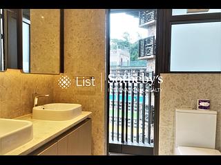 Shau Kei Wan - Island Garden 09