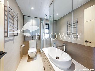 Mid Levels Central - Excelsior Court 07