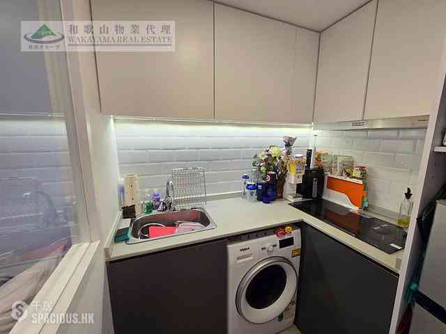 Sai Ying Pun - General Building 11