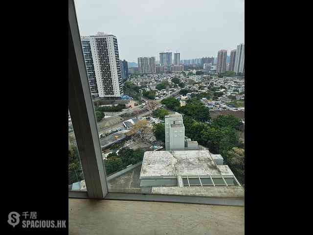 Yuen Long - The Brand 03