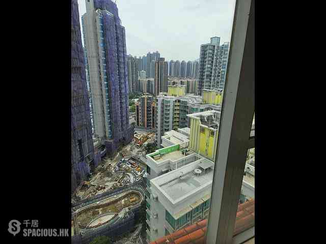 Yuen Long - The Brand 20