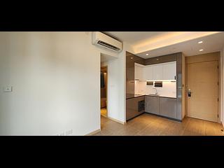 Wong Chuk Hang - The Southside Phase 2 La Marina Tower 1B 02