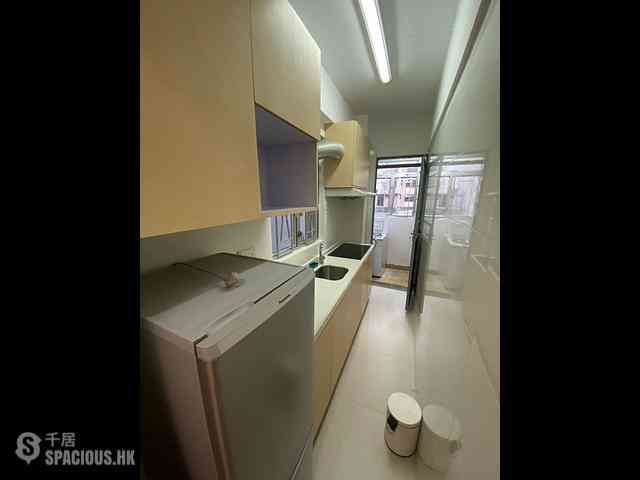 Sheung Wan - Shing Wan Building 01