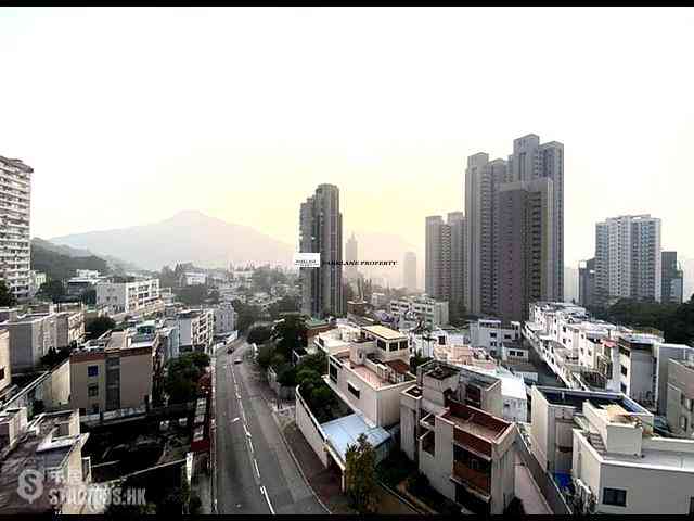 Jardines Lookout - Butler Towers 01