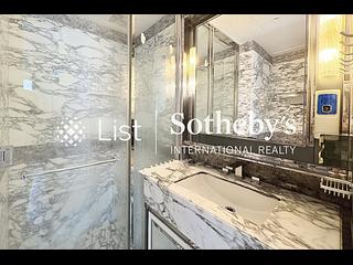 Soho - The Pierre 10