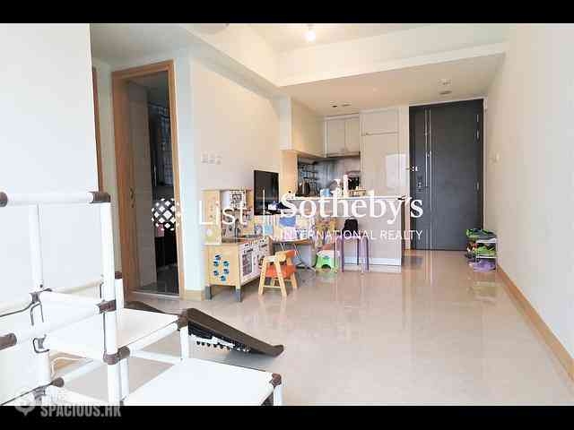 Hung Hom - La Lumiere 05