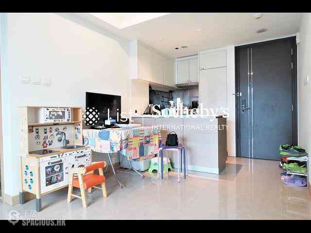 Hung Hom - La Lumiere 06