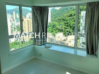Wan Chai - Royal Court 08