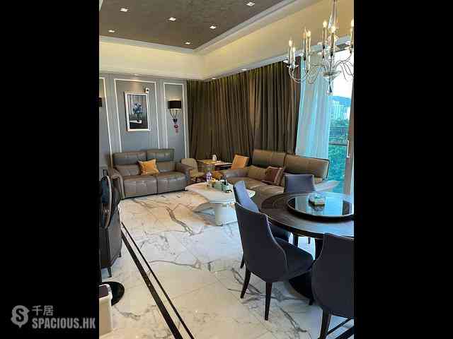 Prince Edward - High Park Grand 03