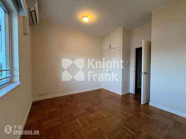 Chung Hom Kok - 30, Cape Road 06