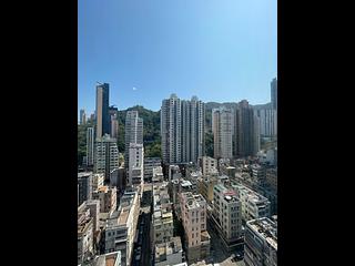 Tai Hang - The Warren 13