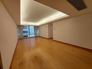 Wan Chai - Convention Plaza Apartments 03