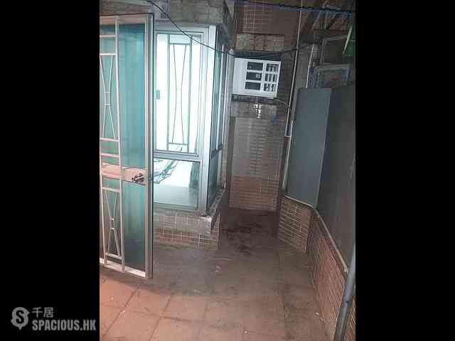 Sham Shui Po - Welland Plaza 02
