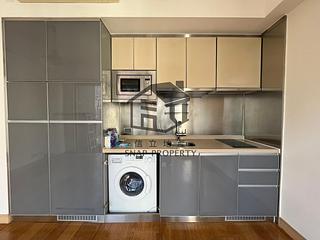 Sai Ying Pun - Island Crest Block 1 04