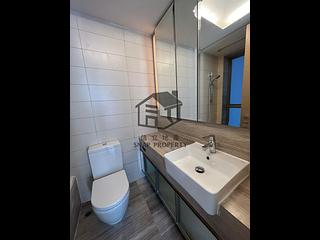 Sai Ying Pun - Island Crest Block 1 05