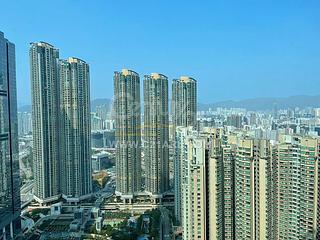 West Kowloon - The Harbourside Block 2 07