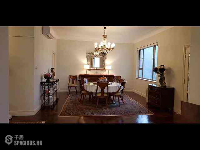 The Peak - La Hacienda Block B 04