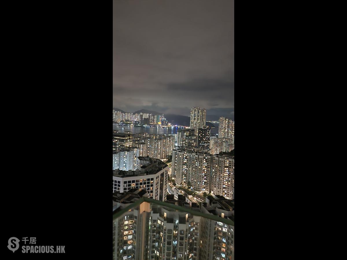 Quarry Bay - The Orchards 01