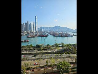 Tai Kok Tsui - Island Harbourview 08