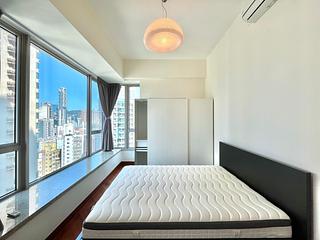 Wan Chai - The Avenue Phase 2 Block 2 10