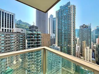 Wan Chai - The Avenue Phase 1 Block 5 04