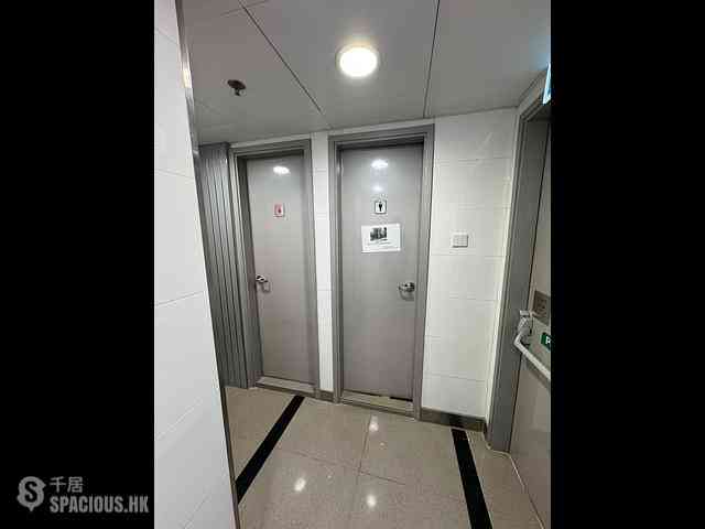 Sheung Wan - Hollywood Centre 09