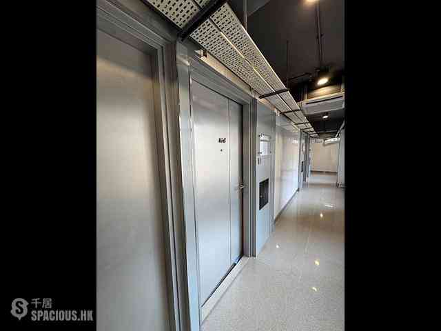 Sheung Wan - Hollywood Centre 12