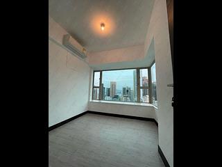 Sai Ying Pun - Centre Place 07