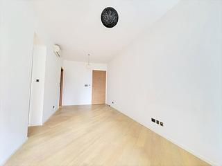 Tin Hau - The Pavilia Hill Block 3 02