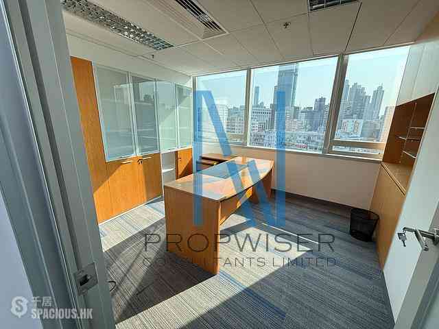 Mong Kok - Grand Century Place - Tower I 05