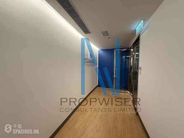 Mong Kok - Grand Century Place - Tower I 08