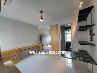 Soho - Ying Pont Building 02