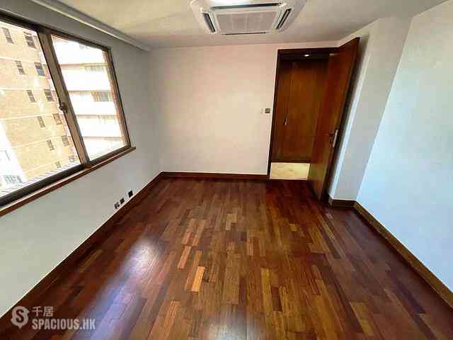 Tai Tam - Hong Kong Parkview Parkview Court Block 5 07