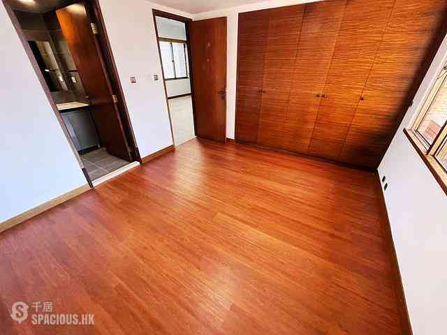 Tai Tam - Hong Kong Parkview Parkview Court Block 5 08